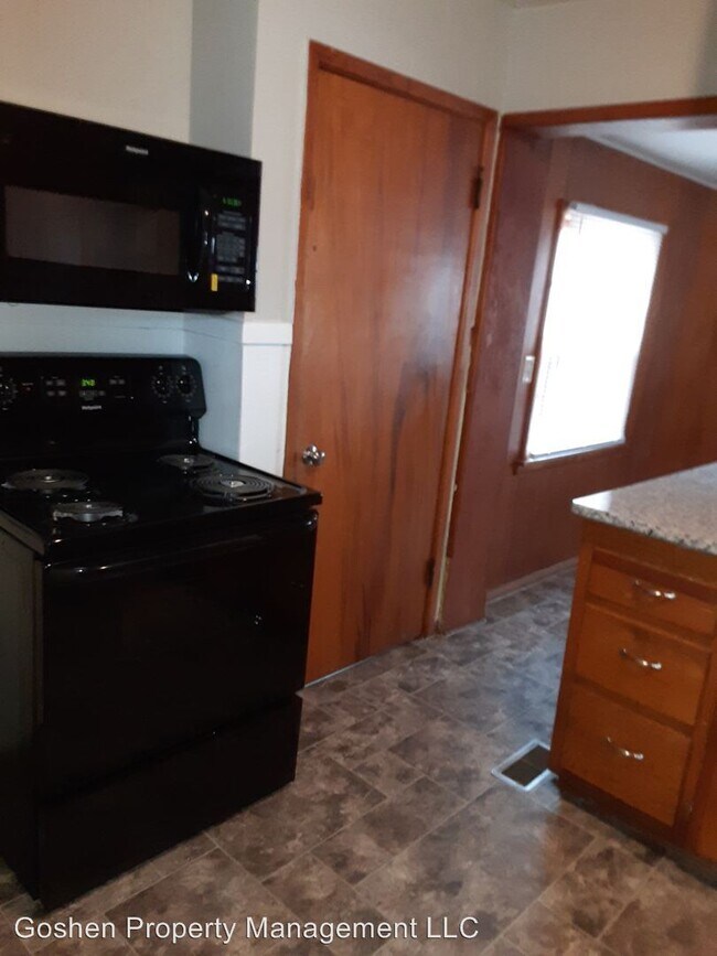 Foto del edificio - 2 br, 1 bath House - 2551 N Litchfield