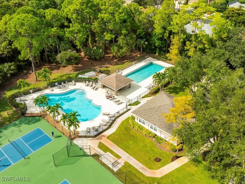 Foto del edificio - 1309 Briarwood Ct