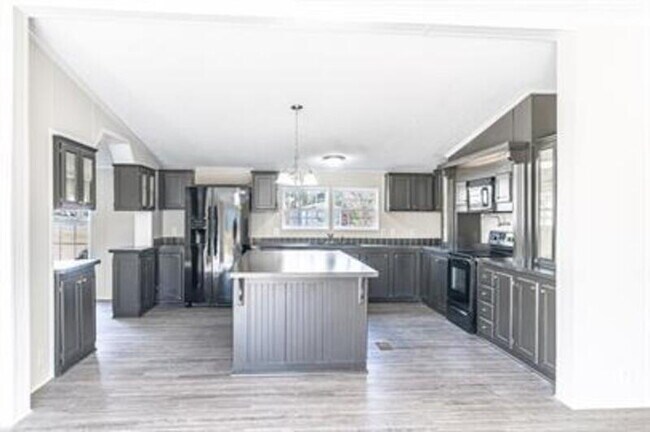 Foto del edificio - 846 Currie Mill Rd