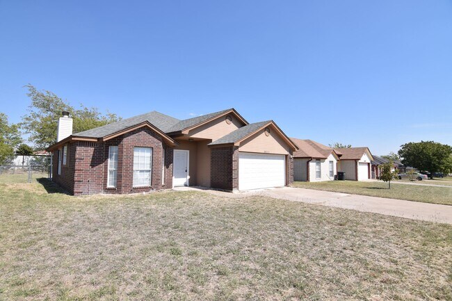 Building Photo - 3611 Coral Bay Ln