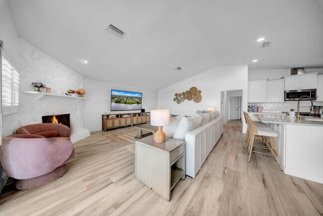 Foto del edificio - 555 S Gulf Dr