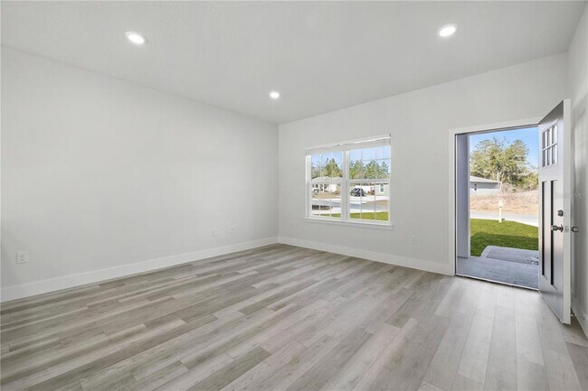 Foto del edificio - 6336 137th St