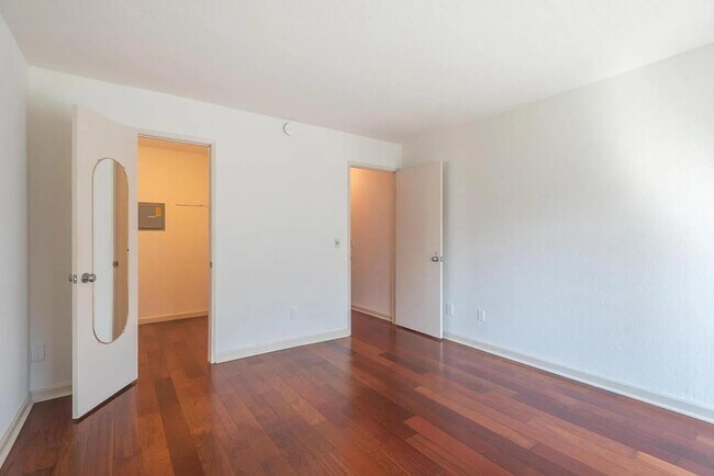 Foto del edificio - 26 Eddystone Ct