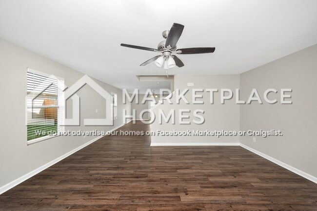 Building Photo - 344 Mertle Dr
