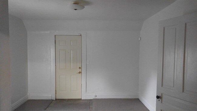 Foto del edificio - 4053 Walker Ave