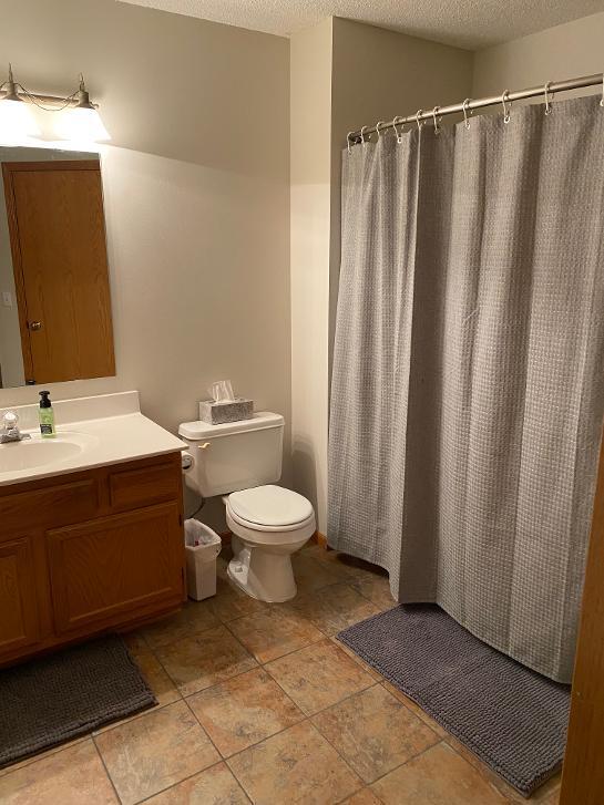 Foto del edificio - 8457 Kimball Dr