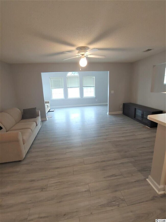 Building Photo - 4304 Lotus Ct