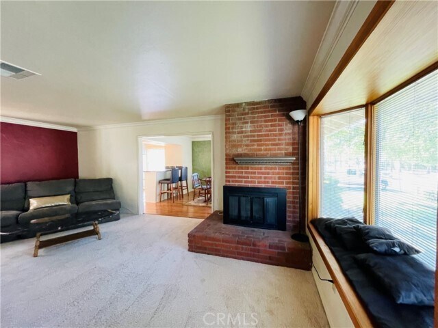 Building Photo - 1302 E Colton Ave