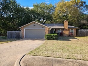 Building Photo - 4521 Brookwood Dr