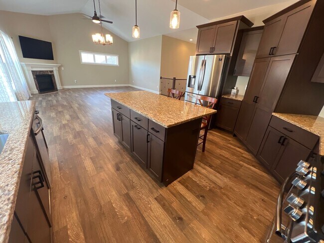 Building Photo - 8916 Pine Hollow Pl