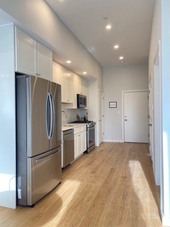 Foto del edificio - 375 Pleasant St
