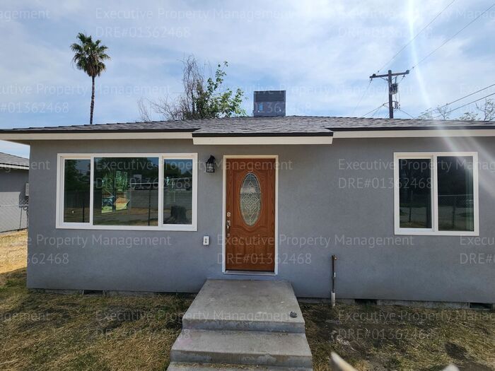 Foto principal - Remodeled 2 bedroom/ 1 bathroom