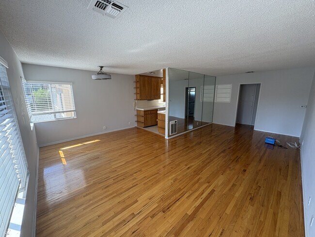 Foto del edificio - 1128 21st St