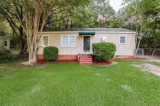 Building Photo - 1921 51st St