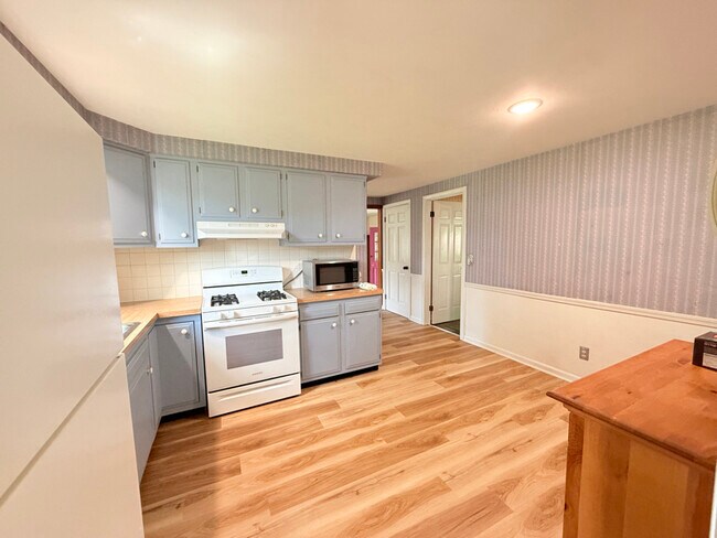 Foto del edificio - 251 Old Lyme Dr