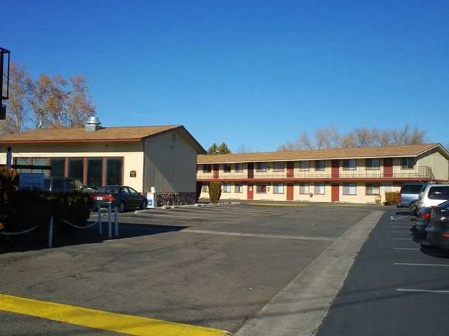 Building Photo - Park Place Apartments