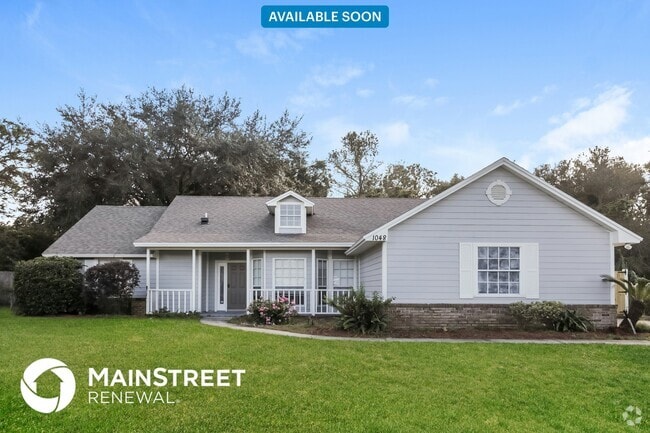 Building Photo - 1048 Spring Loop Way