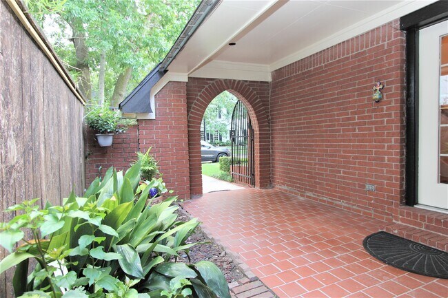 Foto del edificio - 4012 Arnold St