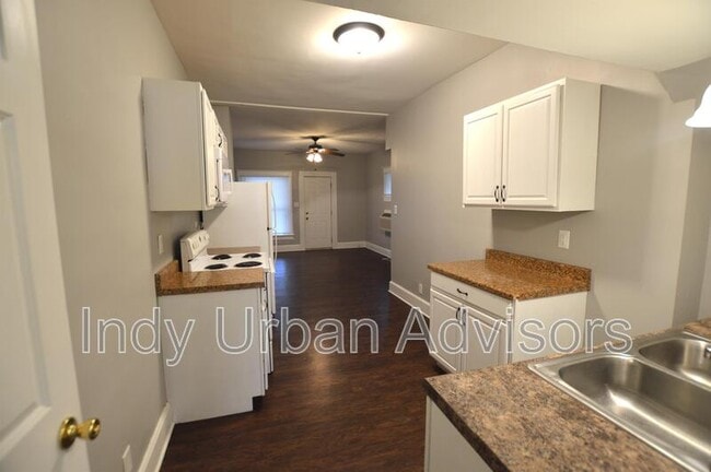 Building Photo - 528 E Raymond St