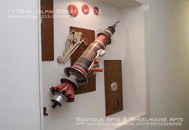 Building Photo - Boutique Apartments