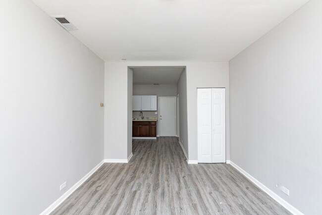 Foto del edificio - 1022 W Fry St