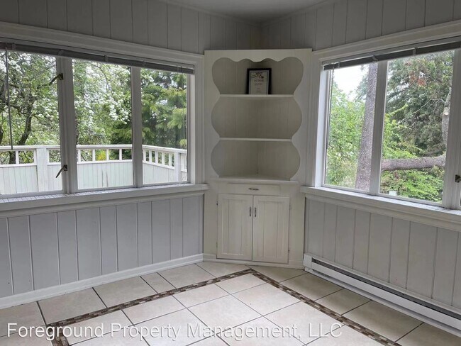 Foto del edificio - 5 br, 2.5 bath House - 7863 NE 10th St