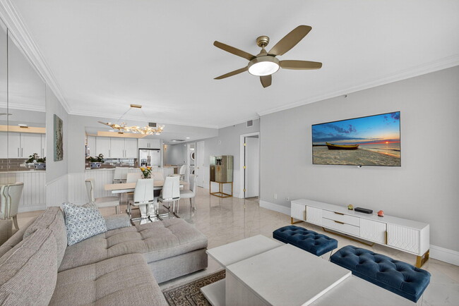 Foto del edificio - 2650 Lake Shore Dr