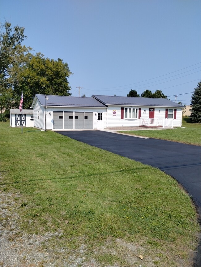 Building Photo - 8306 Park Rd
