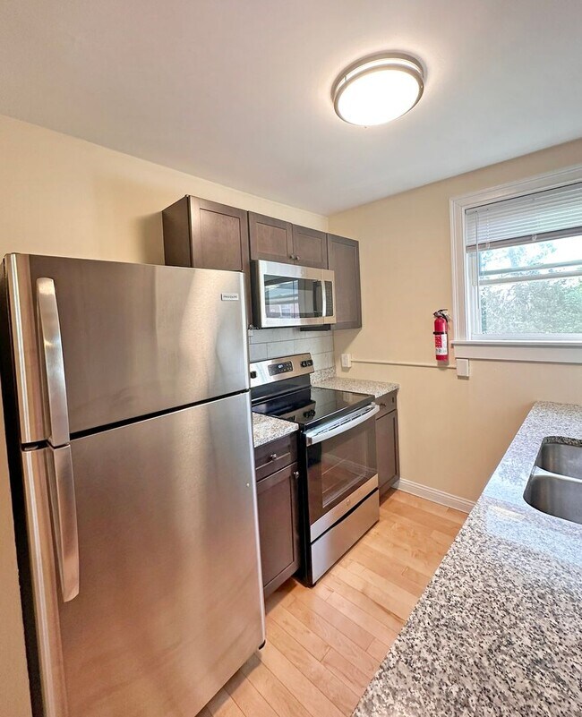 Foto del edificio - 207 S Union St