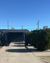 Building Photo - 8804 Kenneth St