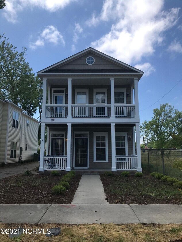 502 S 10th St, Wilmington, NC 28401 Townhouse for Rent in Wilmington