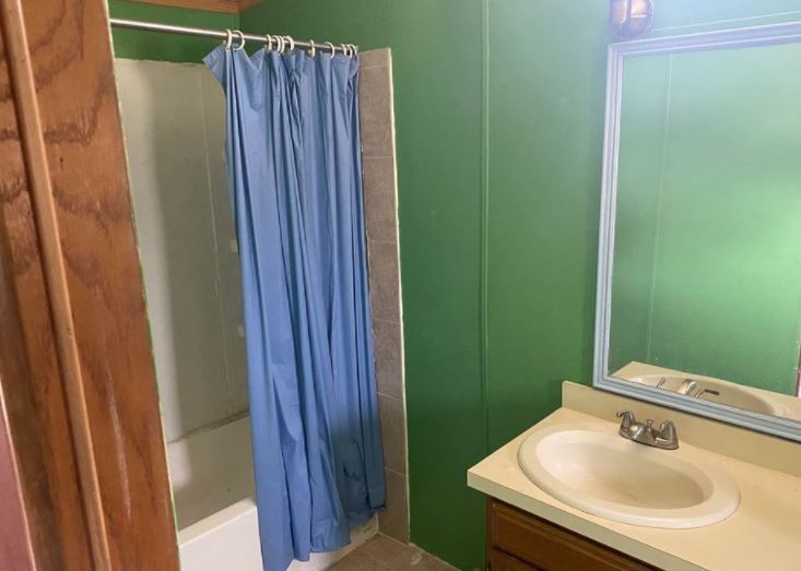 1012 S Lagrave St Unit Lot 5, Paw Paw, MI 49079 Apartments in Paw Paw