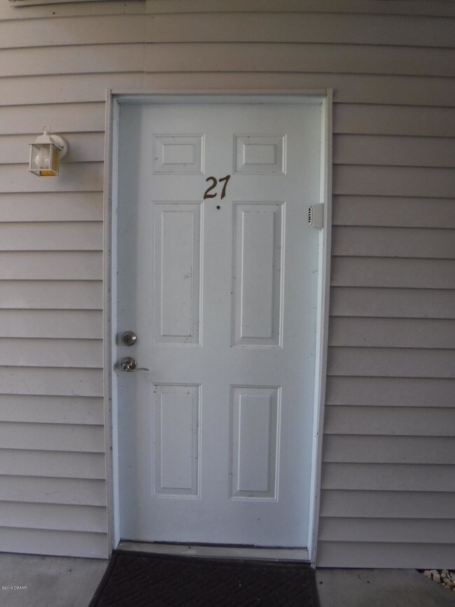 Building Photo - 101 Bent Tree Dr