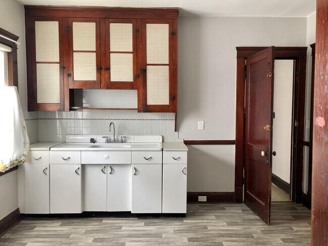 Foto del edificio - 12702 Griffing Ave