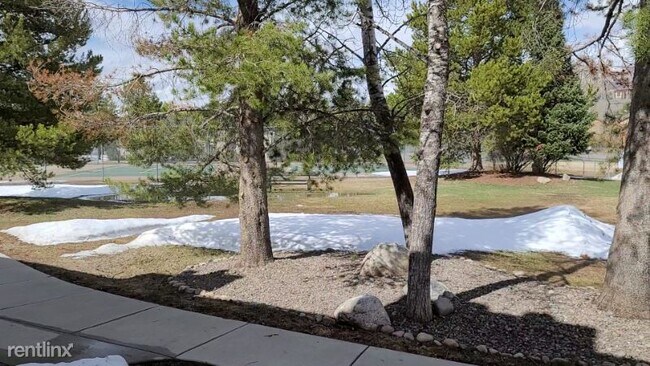 Building Photo - 1 br, 1 bath Condo - 1395 Spart Plaza