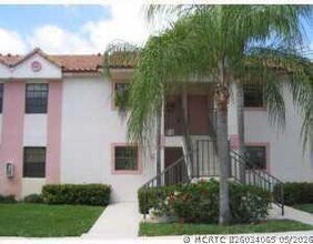Building Photo - 3050 Norwood Pl