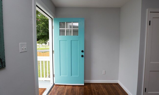 Foto del edificio - 502 Patrick Ave