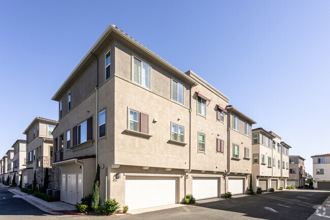Building Photo - Woodhaven