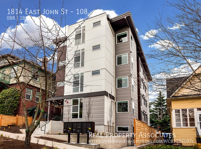 Building Photo - 1814 E John St
