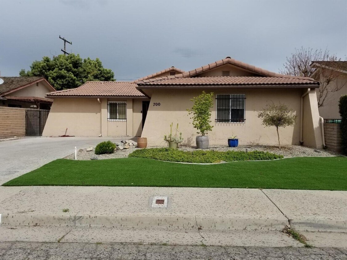 700 Fairhaven Ave, Porterville, CA 93257 House Rental in Porterville, CA