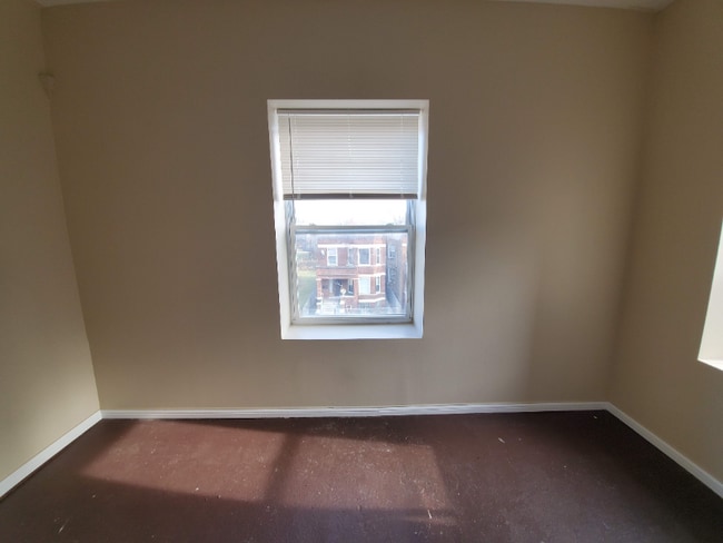 Building Photo - 7014 S Sangamon St