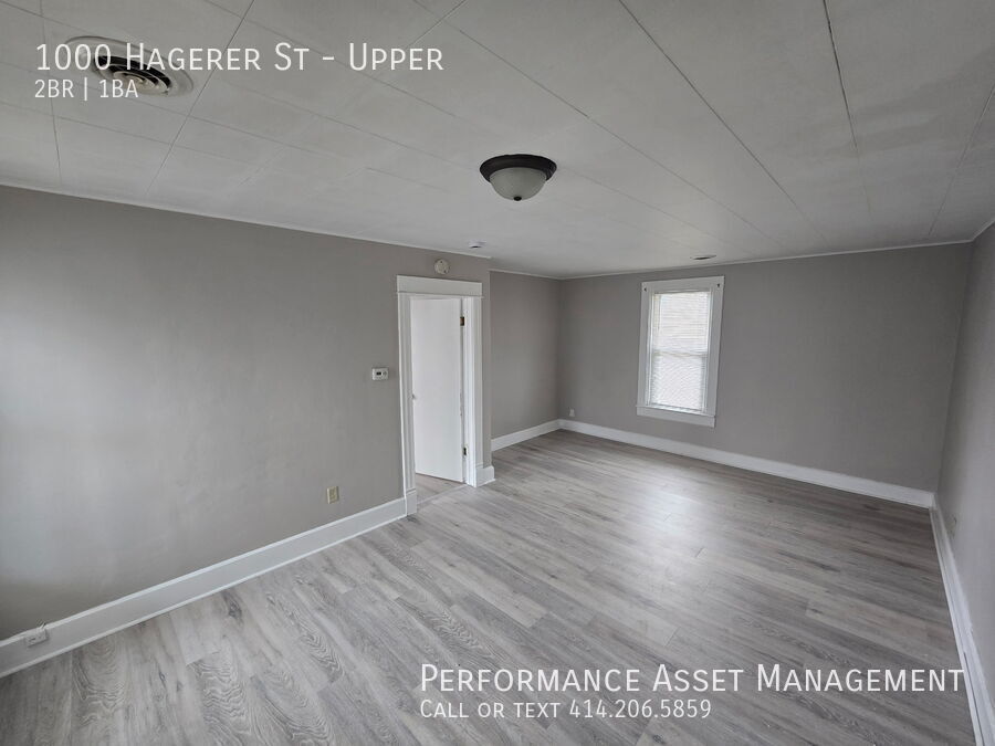 Foto principal - 1000 Hagerer St