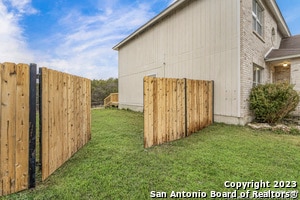 Building Photo - 7230 Raintree Forest