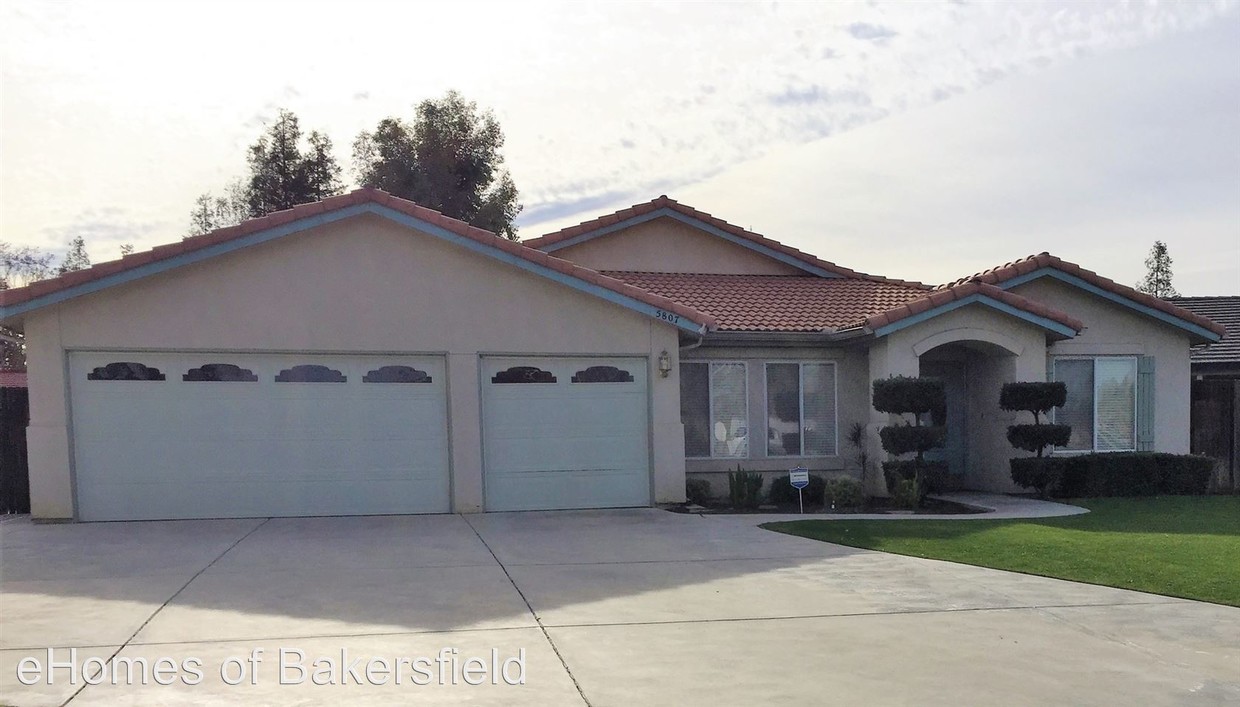 Primary Photo - 3 br, 2 bath House - 5807 Via Marisol