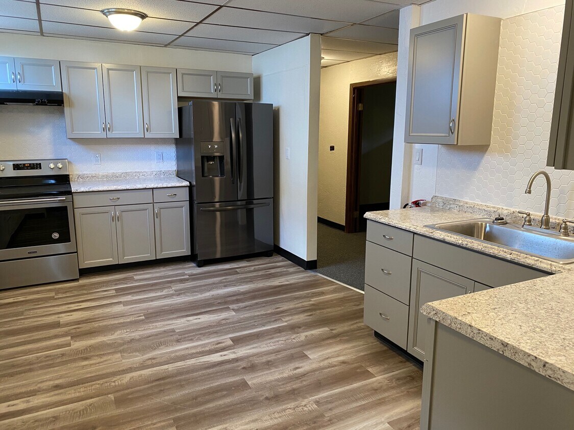 413 W Main St Unit 3, New Alexandria, PA 15670 Apartments 413 W Main