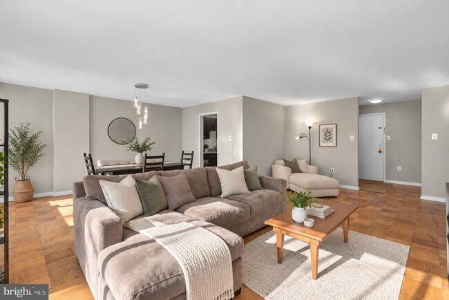 Foto del edificio - 2501 Calvert St NW