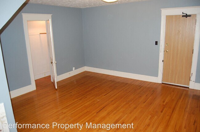 Building Photo - 1339 S 19th St