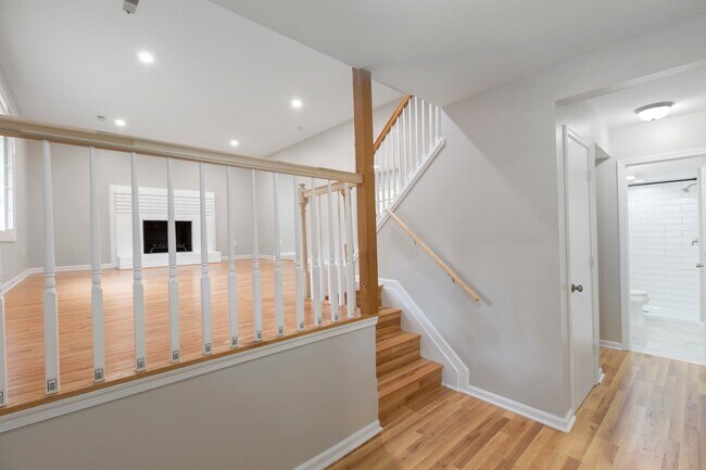 Building Photo - 3 Willow Branch Pl