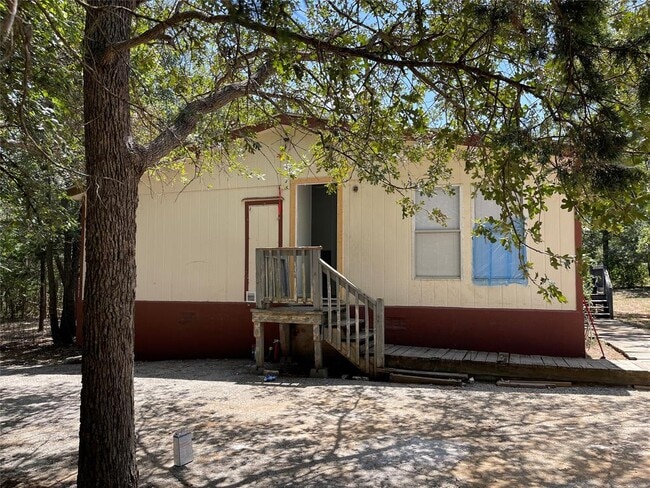 Building Photo - 109 High View Ranch Dr