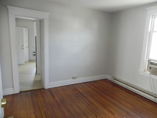 Foto del edificio - 67 Fairfield Ave